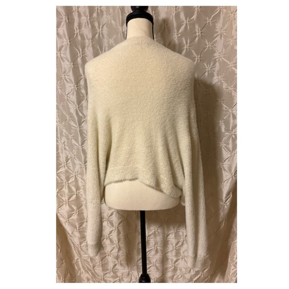 Free People One Wyatt Sela Fuzzy Eyelash Cardigan Sweater Ivory White - Picture 6 of 13